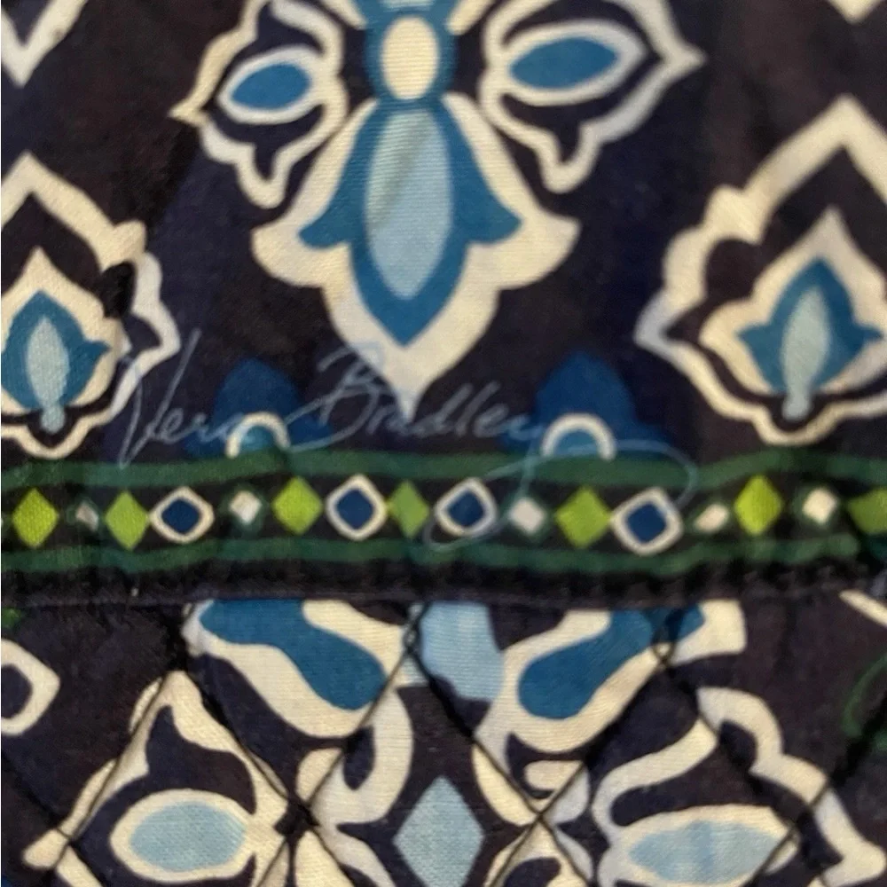 Vera Bradley damage handles